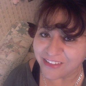 Meet your Posher, Debra